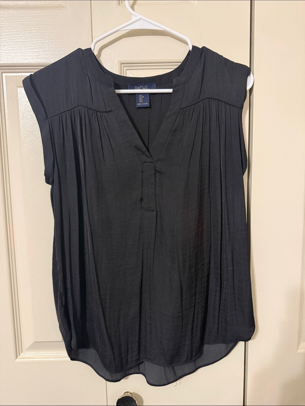 Rachel Zoe Black Sleeveless V-Neck Pleated Camisole